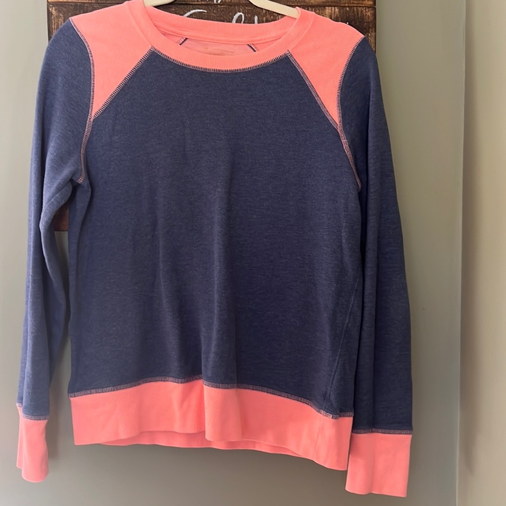Navy/Coral Sweatshirt Medium